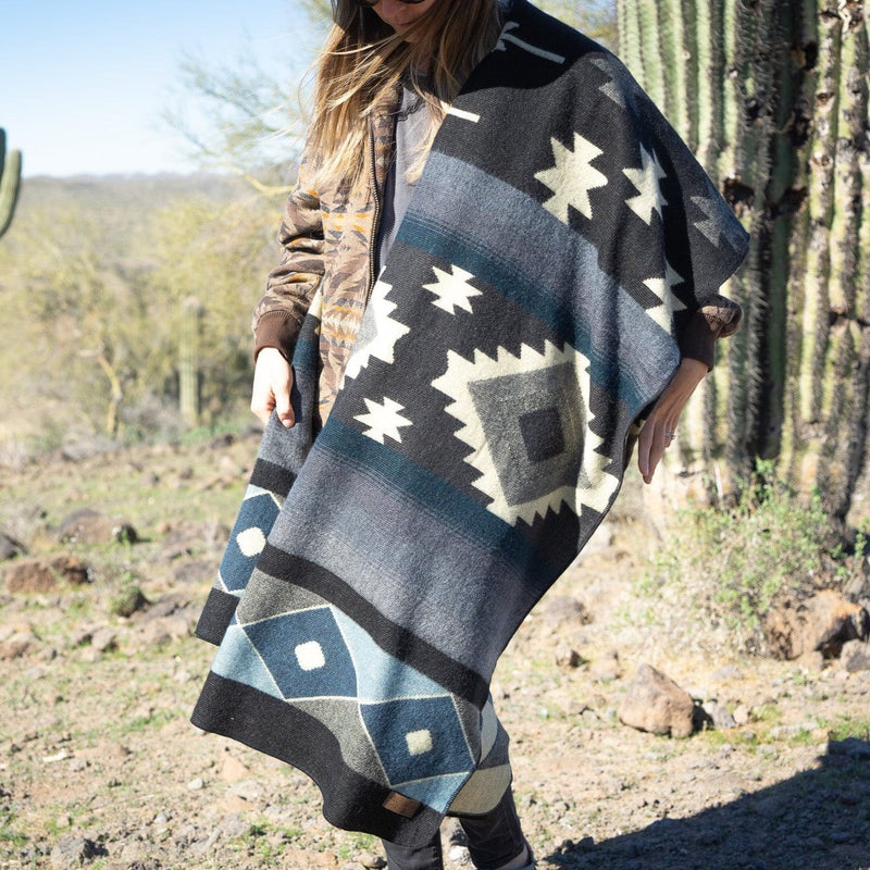 Load image into Gallery viewer, Andean Alpaca Wool Blanket - Midnight by Alpaca Threadz