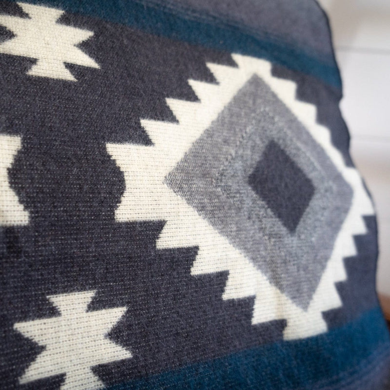 Load image into Gallery viewer, Andean Alpaca Wool Blanket - Midnight by Alpaca Threadz