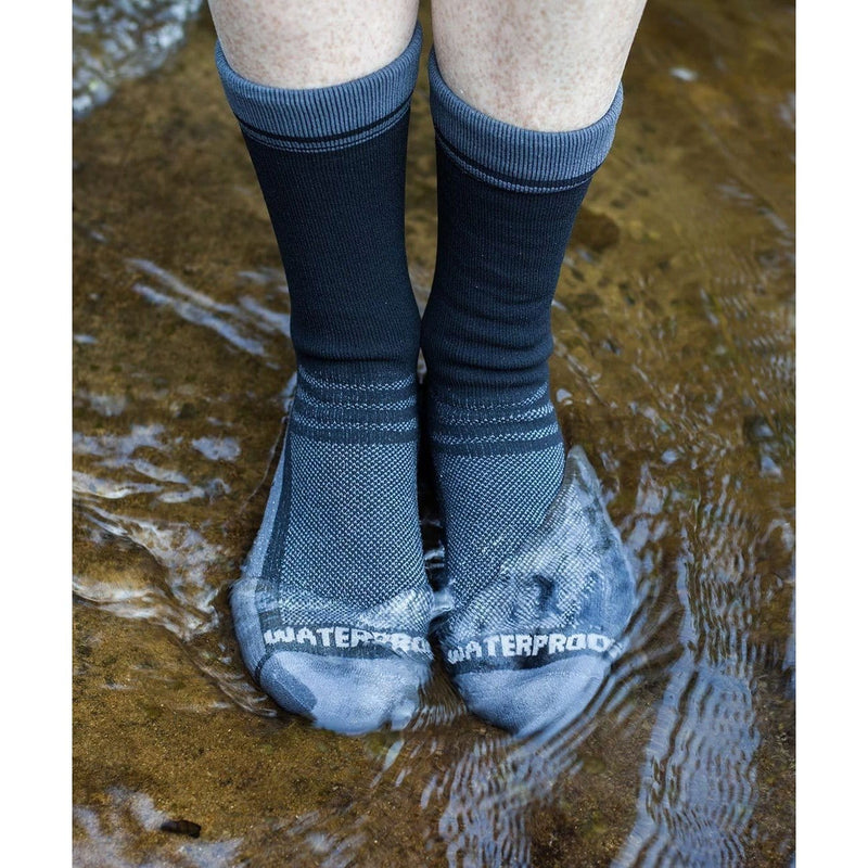 Load image into Gallery viewer, Showers Pass Crosspoint Classic Lightweight Waterproof Socks