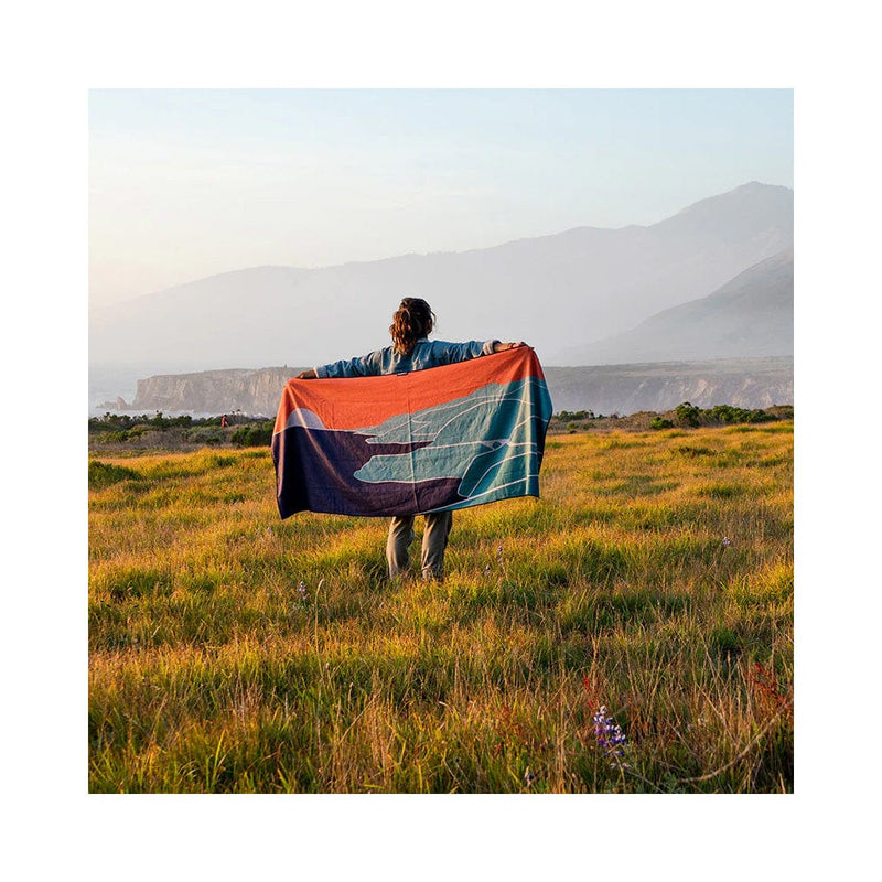Load image into Gallery viewer, Nomadix Original Towel: Big Sur