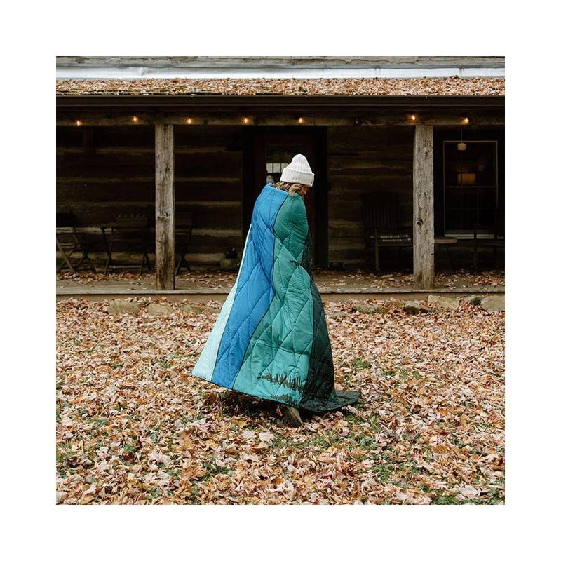 Load image into Gallery viewer, Nomadix Puffer Blanket: Smoky Mountain