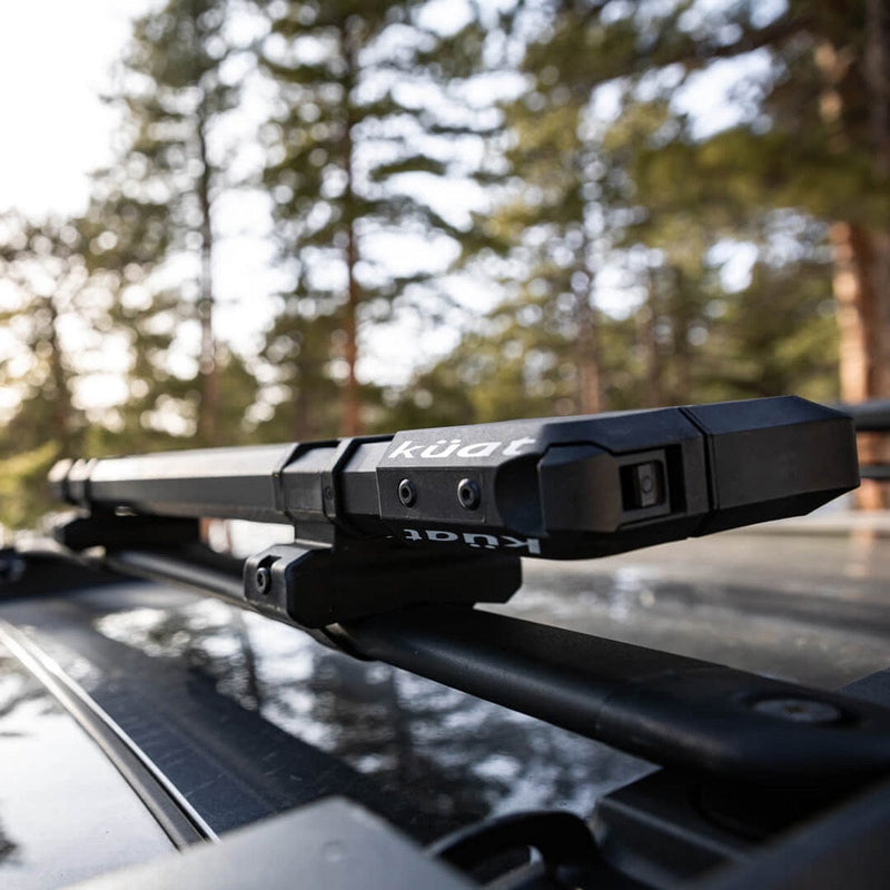 Load image into Gallery viewer, Kuat Switch 6 Clamshell Flip Down Ski Rack - 6 Ski
