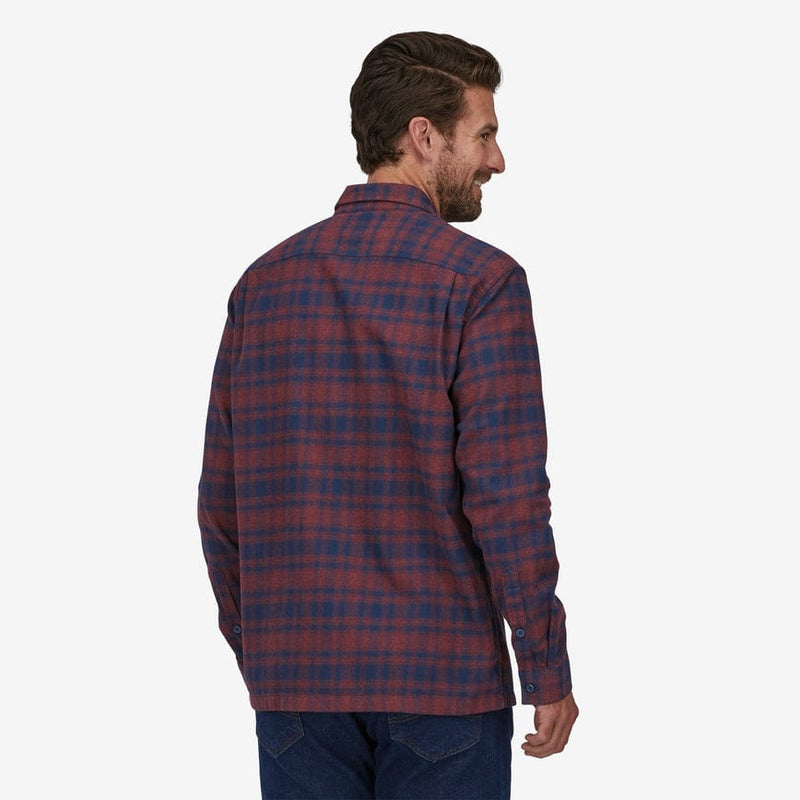 Load image into Gallery viewer, Patagonia Men's Long Sleeve Organic Cotton Midweight Fjord Flannel Shirt