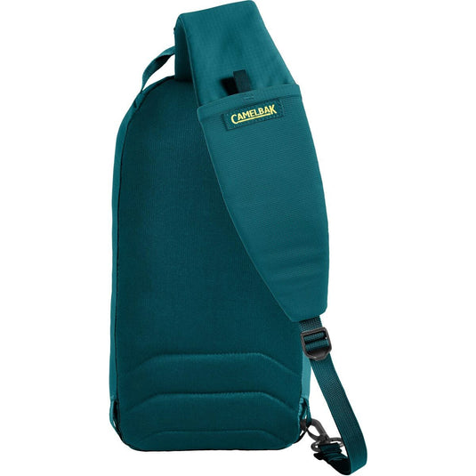 CamelBak Arete Sling 8 20 oz.