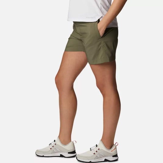 Columbia Women's Silver Ridge Utility 4 in. Inseam Short